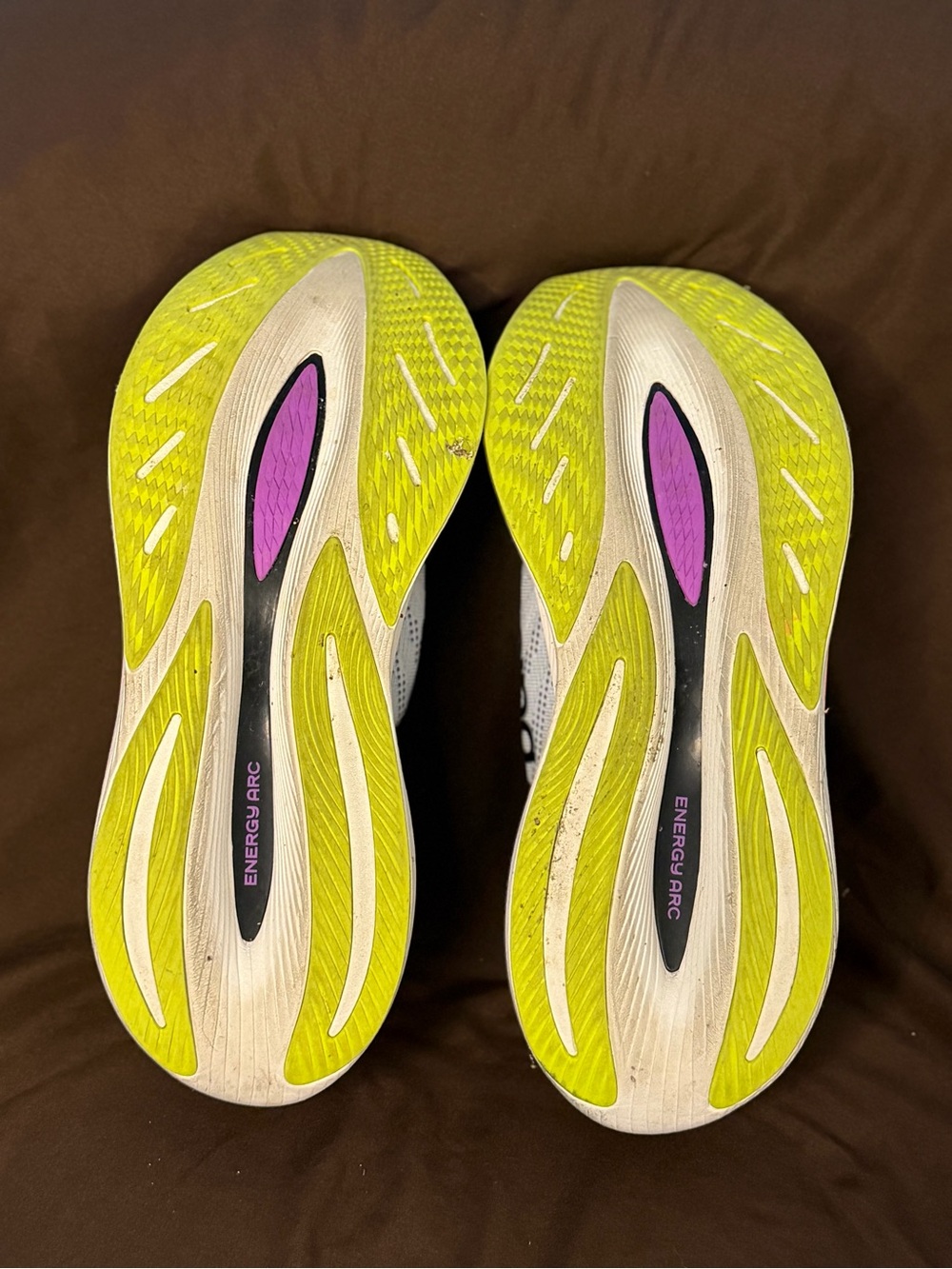 New Balance Fuel Cell Running Shoes - Picture 7 of 8